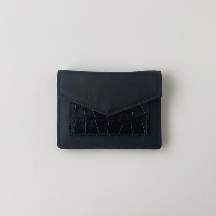 Luna wallet flat (black)