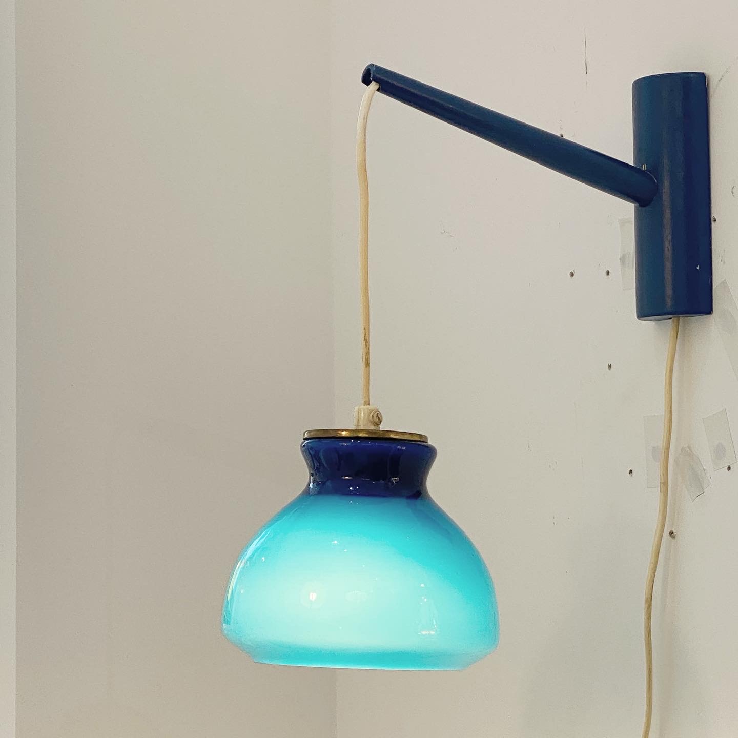 Vintage) Blue Holmegaard wall lamp with doubleglass lampshade