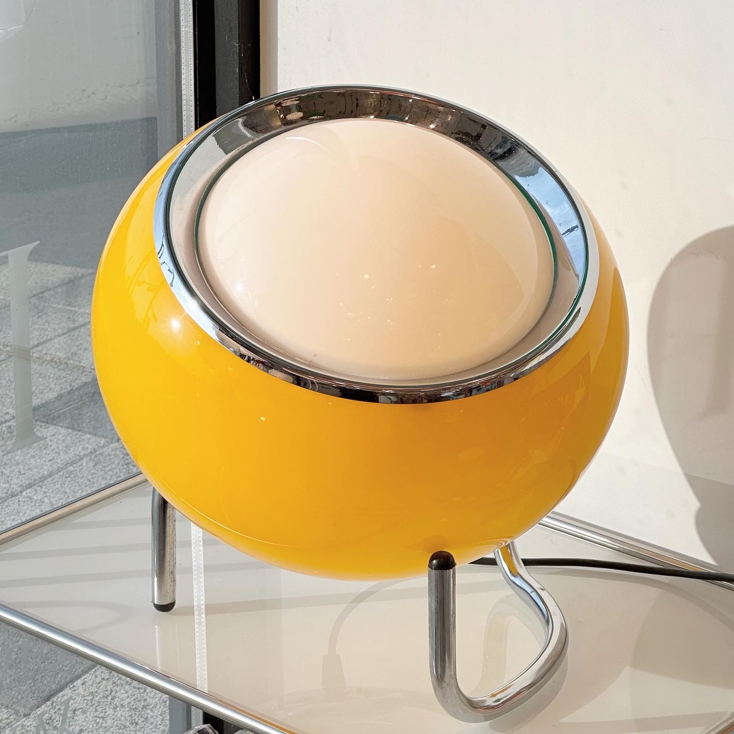 Rare Vintage) Yellow Clan Floor Lamp by Harvey Guzzini for Meblo