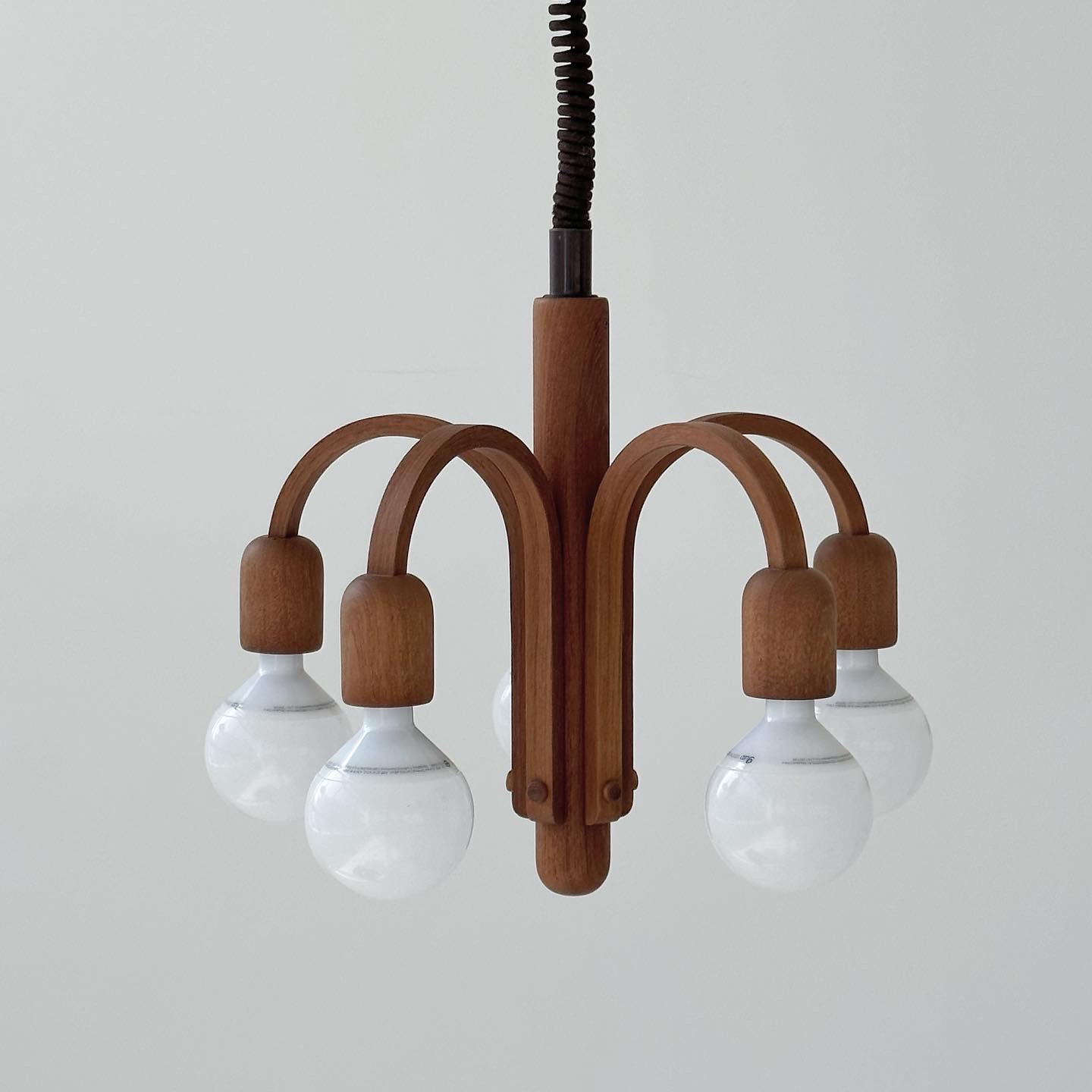 Vintage)Teak lights Wooden Chandelier " Model4435” designed by Mario