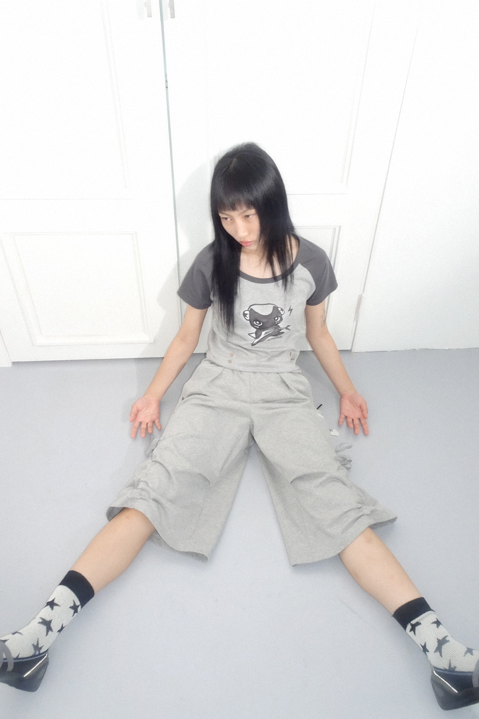 MUSINSA | HUG YOUR SKIN Wide Bermuda pants (melange)