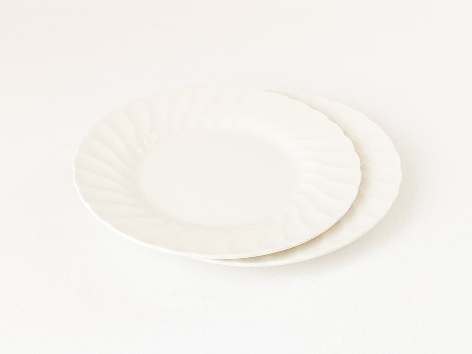1980s churchill laced sandwich plate
