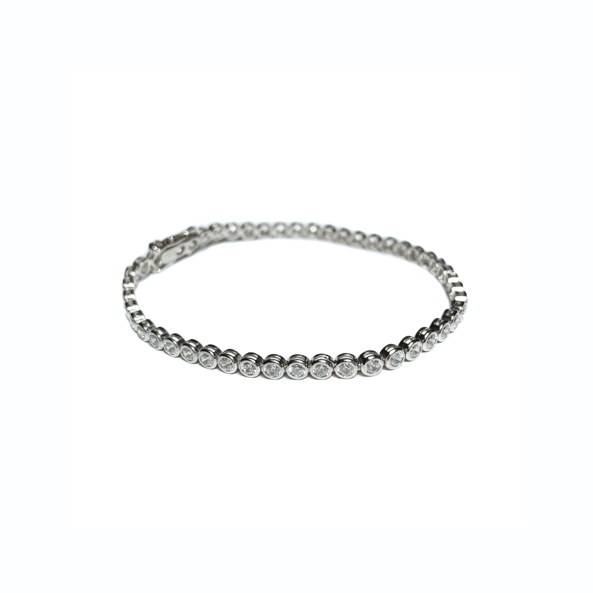 sequence-silver-bracelet-round