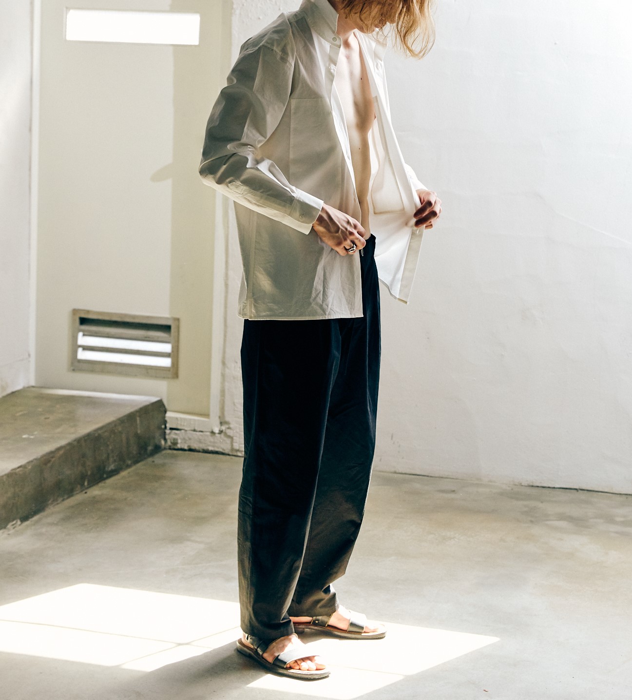 Essay wide tapered slacks image