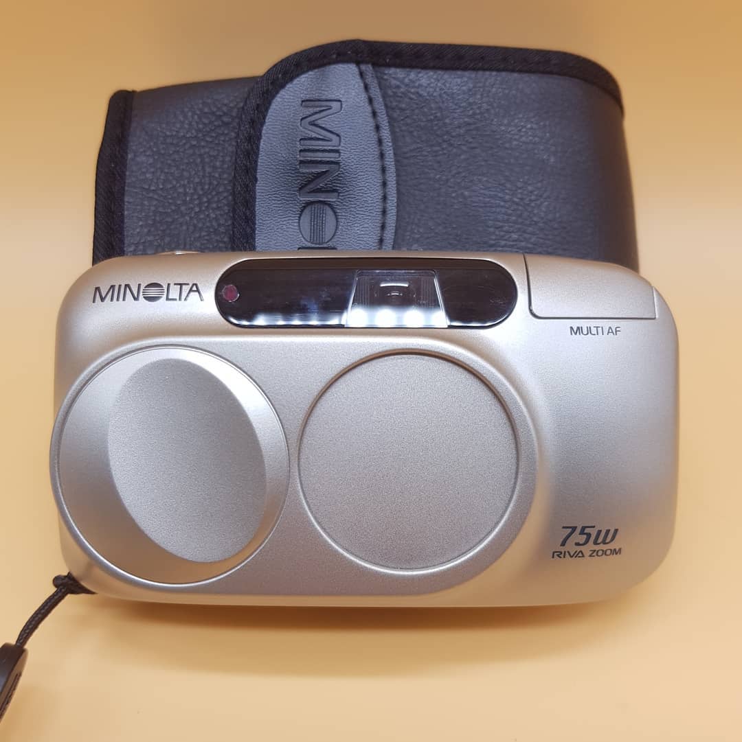 Minolta Riva Zoom 75w – Appareil Photo Argentique Compact – 35mm
